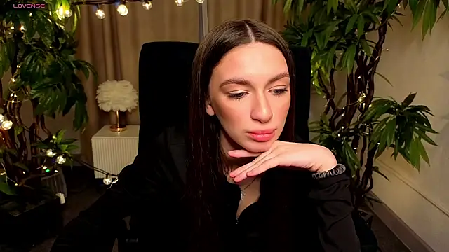 Snapshot of TaraWheeler chatting on January 17, 12:54 pm TaraWheeler online show from January 17, 12:54 pm