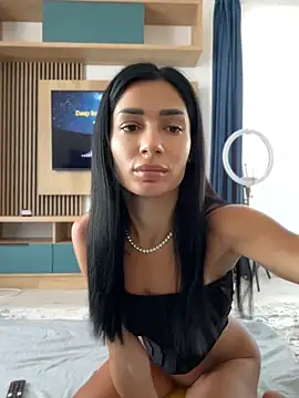 VickyM99 online show from May 25, 5:24 am