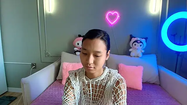 Snapshot of lihnpham chatting on November 30, 3:32 am lihnpham online show from November 30, 3:32 am