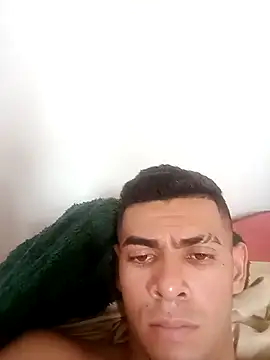 Snapshot of Drian1010 chatting on November 4, 5:56 pm Drian1010 online show from November 4, 5:56 pm