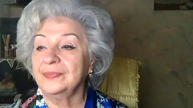 ValeriaKroww online show from March 28, 6:46 am