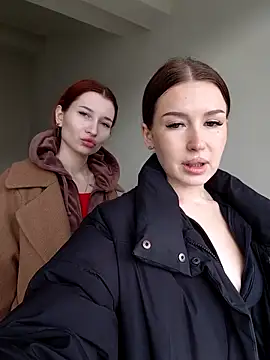 MelissaPinkiss online show from March 7, 11:40 am