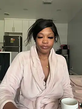 Snapshot of PrincessDreamm chatting on March 7, 4:37 pm PrincessDreamm online show from March 7, 4:37 pm