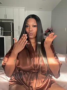 Snapshot of PrincessDreamm chatting on March 24, 10:26 pm PrincessDreamm online show from March 24, 10:26 pm