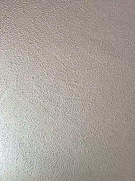 lauxury  online show from February 7, 10:57 pm