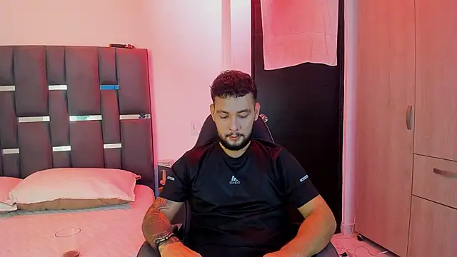 noah corvelle online show from November 12, 10:30 pm