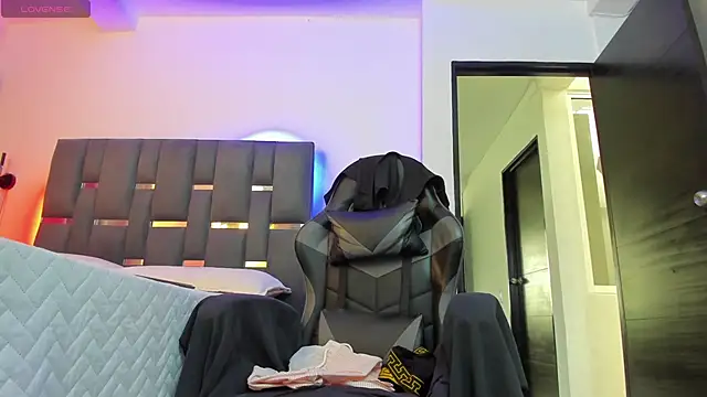 noah corvelle online show from January 15, 2:21 pm