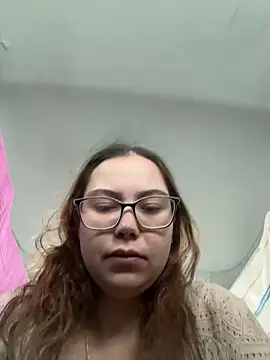 FreakyDreama online show from February 19, 6:04 pm