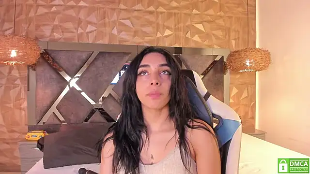 Snapshot of Kiara_velvet__ chatting on April 23, 4:03 am Kiara velvet online show from April 23, 4:03 am