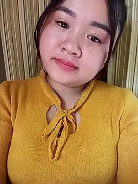 Bee-bgolden online show from November 30, 3:32 am