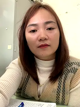 Snapshot of Bana-gibee chatting on December 17, 1:44 am Bana-gibee online show from December 17, 1:44 am