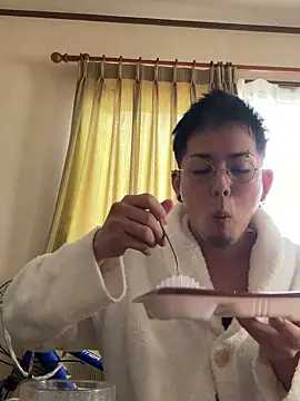 ippei0001 online show from January 10, 6:37 am