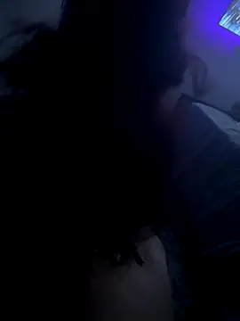 Snapshot of oudirtysecreat45 chatting on November 13, 3:05 am oudirtysecreat45 online show from November 13, 3:05 am