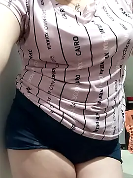 Isaabeellaa deemoonny1 online show from November 14, 1:15 am