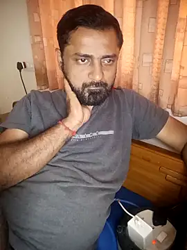 RubyEntity online show from December 15, 2:49 am