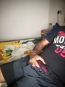 RubyEntity online show from December 16, 1:49 pm