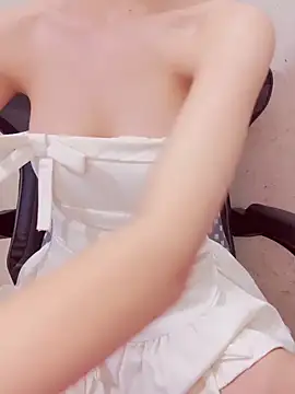 GirlNaughtyFull online show from May 17, 6:37 pm