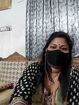 Snapshot of munni-506 chatting on April 8, 7:03 pm munni-506 online show from April 8, 7:03 pm