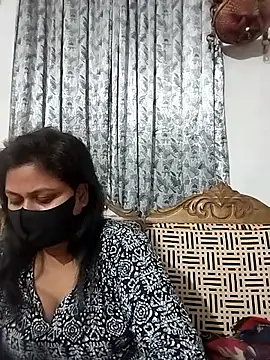 Snapshot of munni-506 chatting on May 6, 5:29 pm munni-506 online show from May 6, 5:29 pm