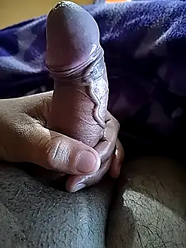 Snapshot of 69_HOT_69 chatting on January 18, 4:27 am 69 HOT 69 online show from January 18, 4:27 am