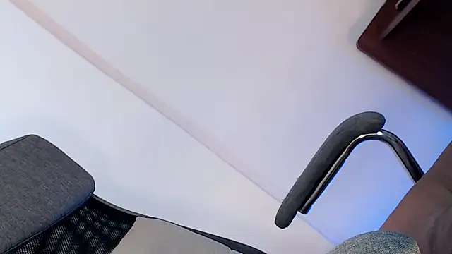 Snapshot of miss_ditey09 chatting on November 22, 12:09 am miss ditey09 online show from November 22, 12:09 am