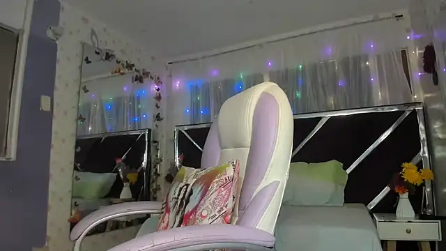 Santy bigcock 01 online show from March 25, 5:52 pm