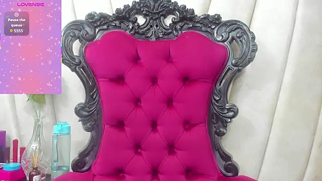 Snapshot of alana-silva chatting on March 7, 5:26 am alana-silva online show from March 7, 5:26 am