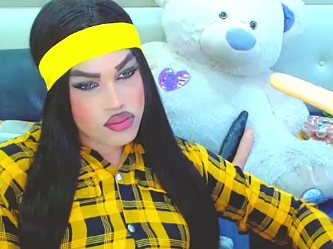 Snapshot of NharaBigCock chatting on February 14, 4:59 pm NharaBigCock online show from February 14, 4:59 pm