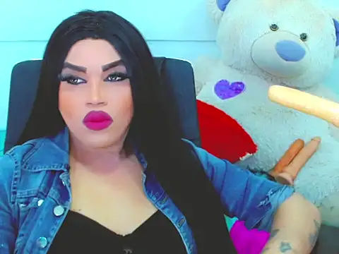 Snapshot of NharaBigCock chatting on March 12, 7:31 pm NharaBigCock online show from March 12, 7:31 pm