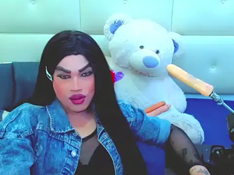 Snapshot of NharaBigCock chatting on March 28, 7:24 pm NharaBigCock online show from March 28, 7:24 pm