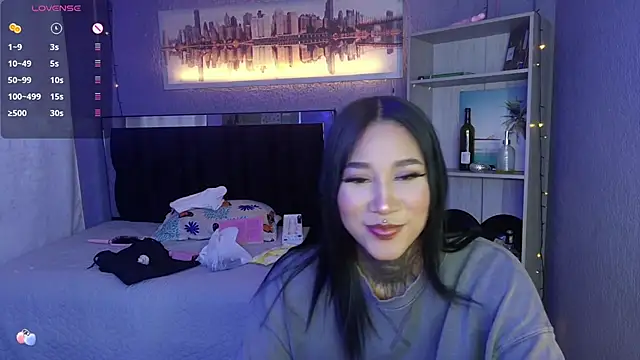 lyam ebony  online show from November 5, 10:43 pm