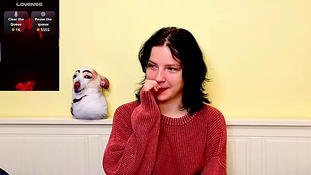 Snapshot of LatinaHuguenin chatting on January 9, 7:22 am LatinaHuguenin online show from January 9, 7:22 am