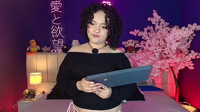  sarahRose online show from May 12, 3:36 am