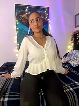 alisaa jhons1 online show from November 30, 11:42 pm