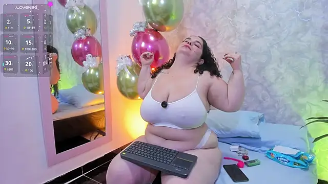 Reichel05  online show from December 17, 5:13 am