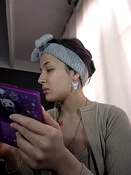 Celeste Moretti online show from January 6, 1:26 pm