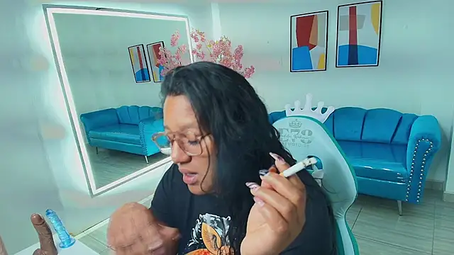 Snapshot of Alondra_gomexxx chatting on January 14, 3:56 am Alondra gomexxx online show from January 14, 3:56 am