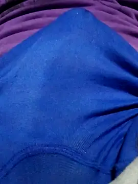 Snapshot of Alvaroz1992 chatting on November 22, 1:15 am Alvaroz1992 online show from November 22, 1:15 am