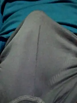 Snapshot of Alvaroz1992 chatting on March 17, 2:16 am Alvaroz1992 online show from March 17, 2:16 am