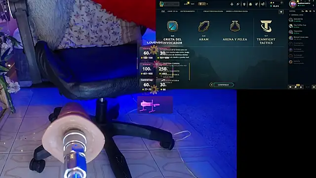 Snapshot of DaphneContry chatting on March 11, 4:07 am DaphneContry online show from March 11, 4:07 am