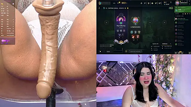 Snapshot of DaphneContry chatting on March 30, 4:35 am DaphneContry online show from March 30, 4:35 am