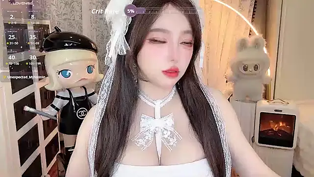 agmer0500 online show from February 12, 9:37 am