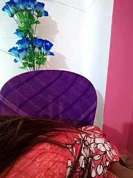 Nishi-3 online show from April 28, 1:59 am