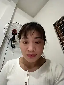 Qoine392 online show from December 16, 1:38 pm