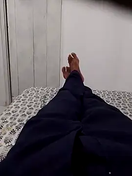 20cmmg online show from December 18, 11:11 pm