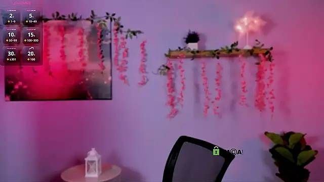 Snapshot of mia_starrr_ chatting on January 15, 10:09 am mia starrr online show from January 15, 10:09 am