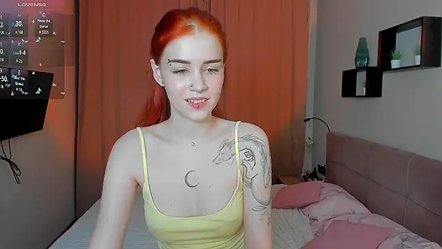 alice with freckles online show from March 18, 5:16 pm