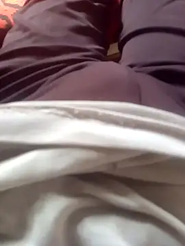 Snapshot of sexking7383 chatting on June 6, 9:25 am sexking7383 online show from June 6, 9:25 am
