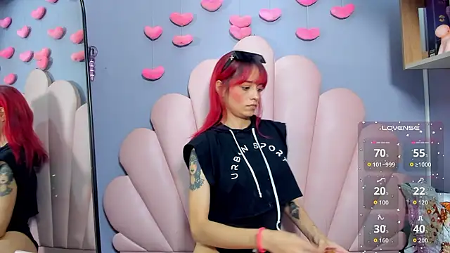 luci miller online show from February 1, 9:30 am