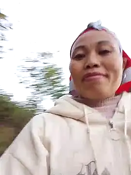 Karen china online show from November 26, 10:05 am